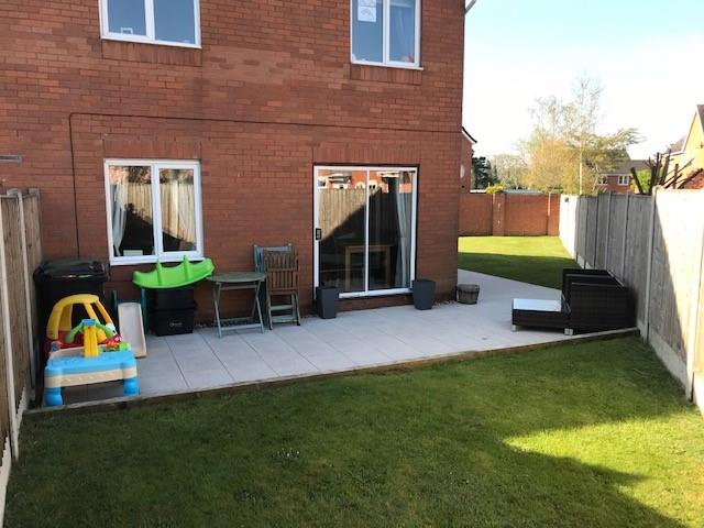 8 Harris Croft, Shrewsbury, SY4 5DU To Let